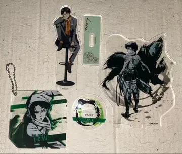 진격의 거인 아크릴 스탠드 아크릴 키링 리바이