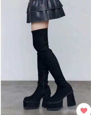 EMODA 스퀘어 핏 롱 부츠