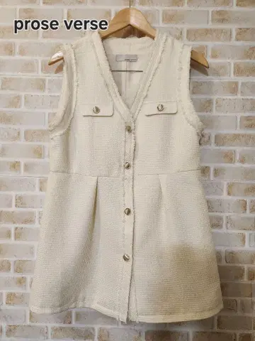 prose verse 골드 버튼 트위드 페플럼 베스트 화이트 M