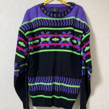 DEMETRE 빈티지 기하학 패턴 크루넥 니트