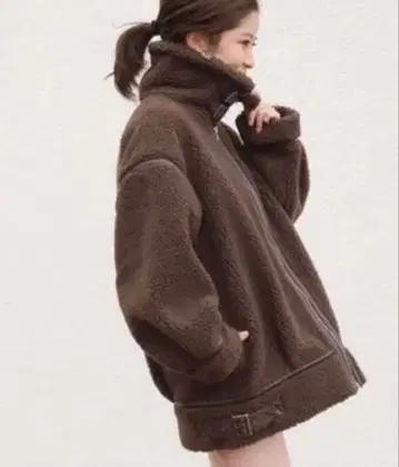 Chico 무스탕풍 플라이트 보아 자켓