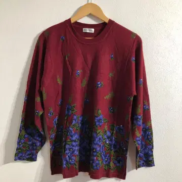 MILFORTE 꽃무늬 니트 스웨터 긴팔