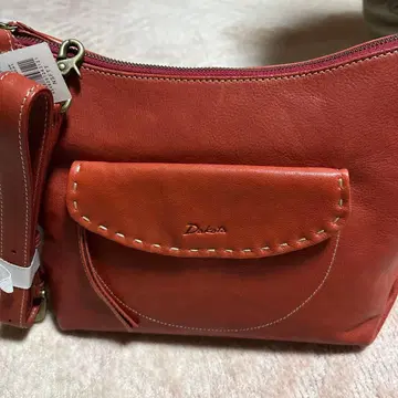 Dakota 가죽 숄더백 레드