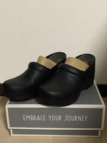 미사용 dansko XP 20 천연 가죽 크로그 사보 샌들 블랙 39