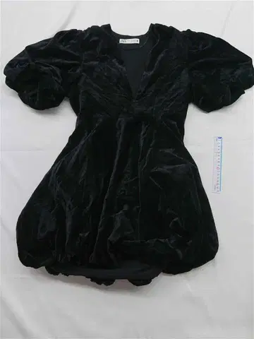 자라 벨벳 퍼프 슬리브 원피스 블랙 계열 여성용 S