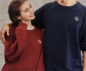 TreatUrself Daydreamer 맨투맨 2종 세트