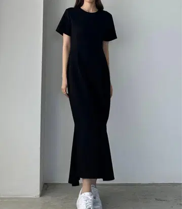 Louere 스트레치 컷 원피스