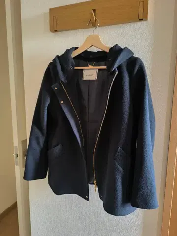 un dix cors 후드 부착 울 숏코트