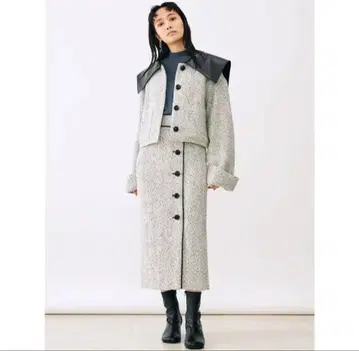 시착만 한 상품! MURUA 무루아 가죽 파이핑 타이트 스커트