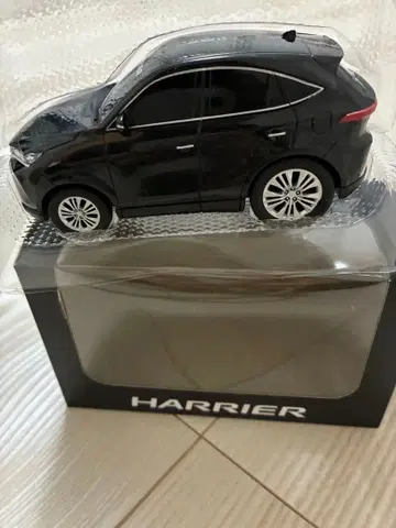 도요타 HARRIER 미니카 블랙