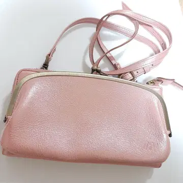 가마구치 지갑 숄더 핑크 메탈릭 스마트폰 숄더 벚꽃 가죽