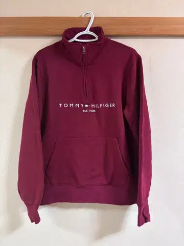 TOMMY HILFIGER 버건디 하프 지퍼 트레이닝복 M 사이즈