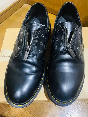 Dr. Martens 1461 GUSSET