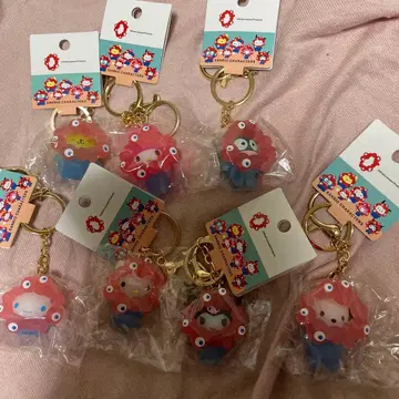 미야쿠미야쿠 산리오 입체 마스코트 클리어 컬러 키링 전 7점 세트