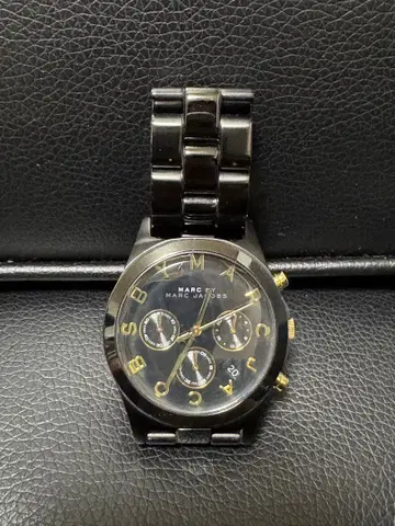 MARC JACOBS 크로노그래프 손목시계 블랙