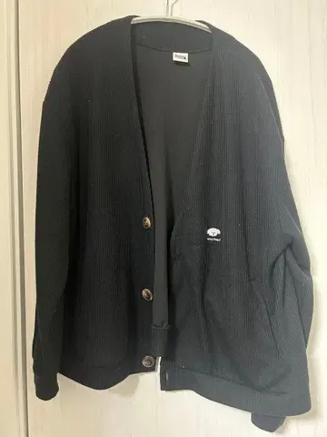 Saucy Dog 블랙 가디건 긴팔