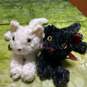 몽 스 위유 고양이 봉제 인형 ( 화이트, 블랙 ) 2체 중고