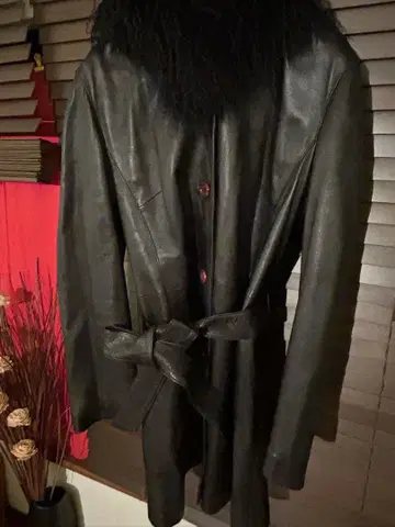 나자레 퍼 트리밍 가죽 코트