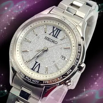 새상품급 작동품 세이코 루키아 여성용 손목시계 럭키 패스포트 데이트