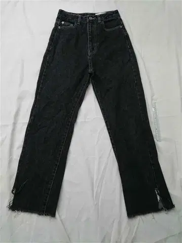 카프리스 레마쥬 스트레이트 데님 팬츠 블랙 계열 여성용 36