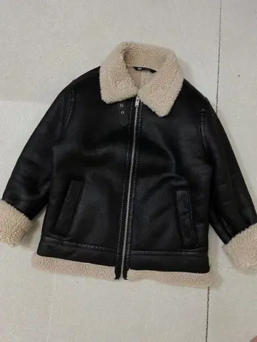 [ 컨디션 최상 ] ZARA 보아 싱글 라이더 L 사이즈