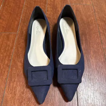 루타론 네이비 스틸레토 플랫슈즈 25.0cm