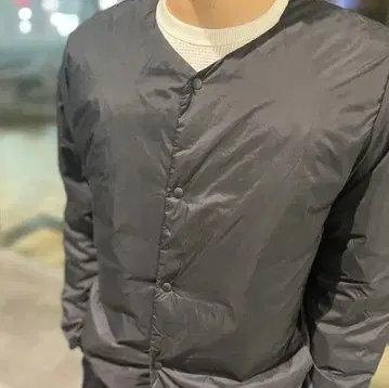 무인양품 경량 다운 포켓터블 노카라 자켓 남성용 L 블랙 새상품