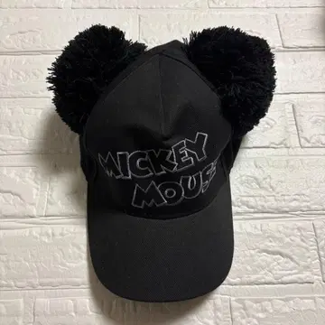 디즈니 미키마우스 폼폼 포함 캡 블랙