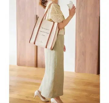 Samantha Thavasa 토트백