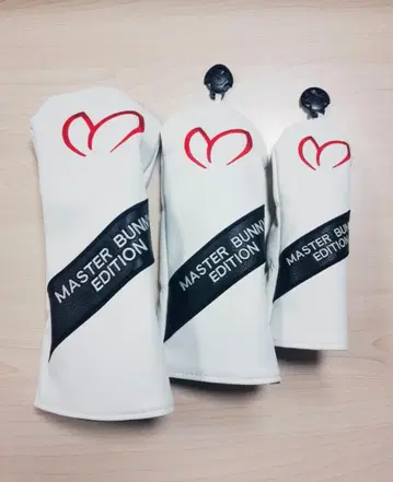 미사용 MASTER BUNNY EDITION 골프헤드커버 3세트