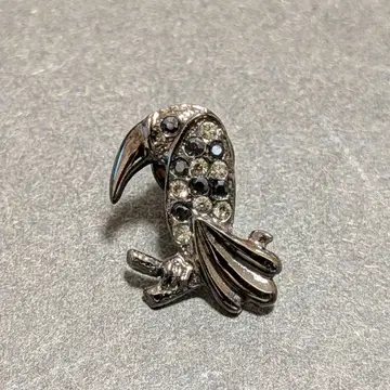 새 모양 브로치 메탈 스톤 장식