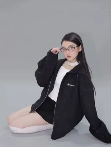 andwang 키라키라 집업 블랙