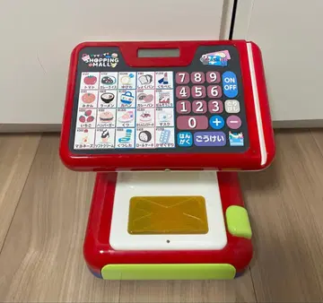 쇼핑몰에서 쇼핑! 삑! 하고 계산대