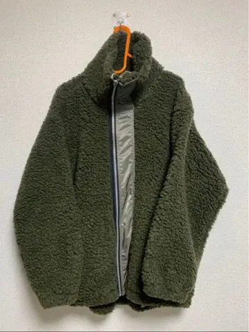 베타멘 올리브 그린 플리스 재킷 M 사이즈
