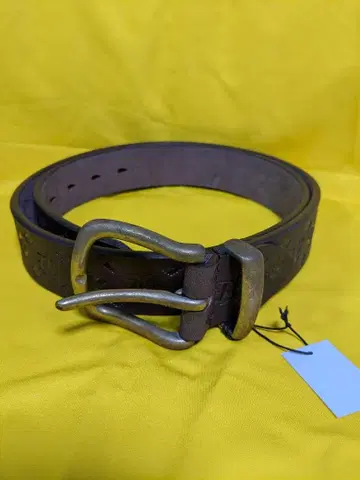 [택 포함 새상품] 하자 있음 EVISU 천연 가죽 로고 벨트