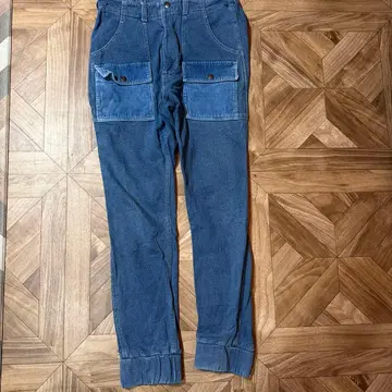 카고 팬츠 다크 블루 포켓 부착