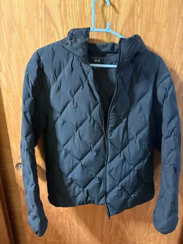 UNIQLO PUFFTECH 블랙 퍼프테크 L