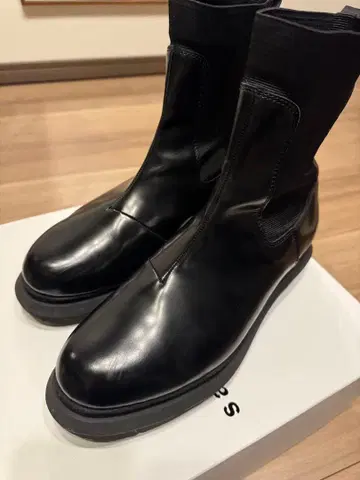 sacai 사카이 청키 첼시 부츠 사이드 고어 비브람