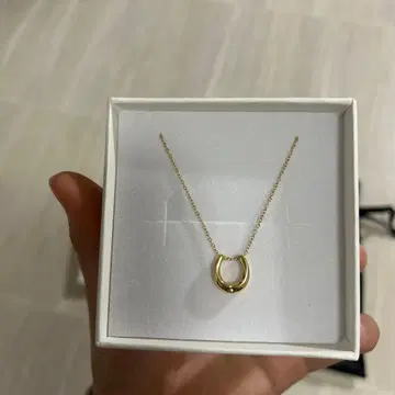 GLUCK 호스슈 목걸이