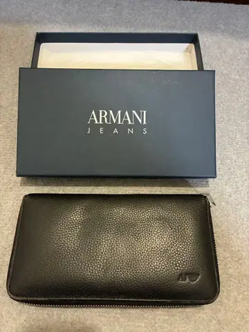 ARMANI JEANS (아르마니진스) 가죽 롱 지갑 블랙