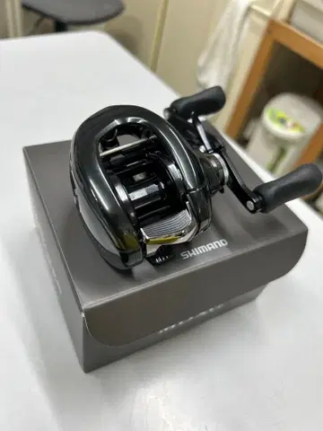 시마노 23 안타레스 DC MD XG RIGHT 오른쪽 핸들