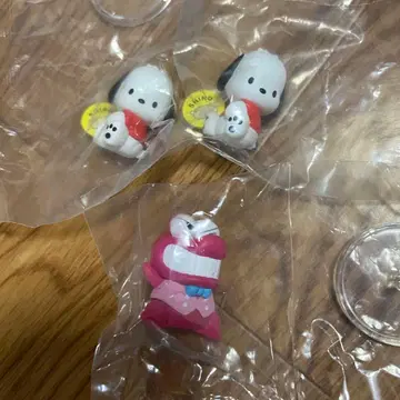 짱구는 못말려(크레용 신짱) x 산리오 가챠