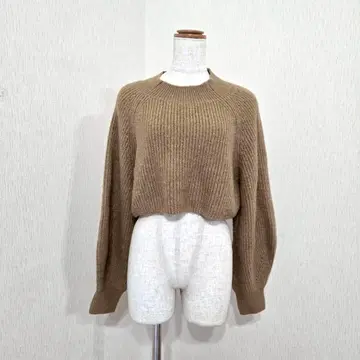 SENSE OF PLACE  니트 숏 기장 알파카 혼방 브라운