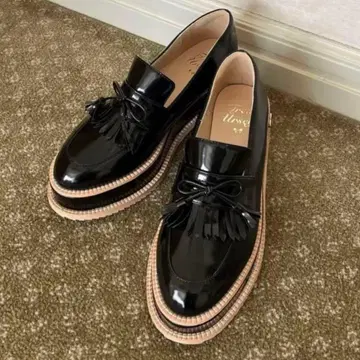 트리트유어셀프 treaturself 로퍼 신발 S 사이즈