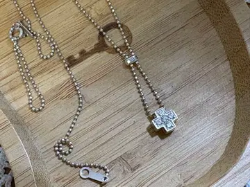 실버 크로스 목걸이 스톤 포함