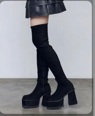 블랙 스웨이드 롱 부츠 플랫폼 힐