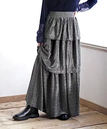 글리터 캉캉 스커트 실버 라메 맥시 길이 무릎 아래 프릴 블랙