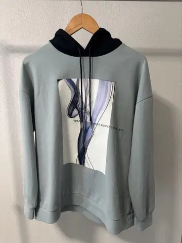 tk.TAKEO KIKUCHI 라이트 블루 블랙 후드티 L 사이즈