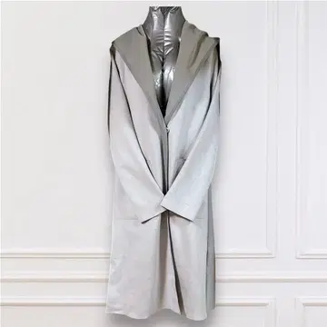 viaggo bul 후드 부착 실버 롱 코트