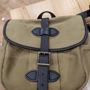 FILSON 숄더백 스몰